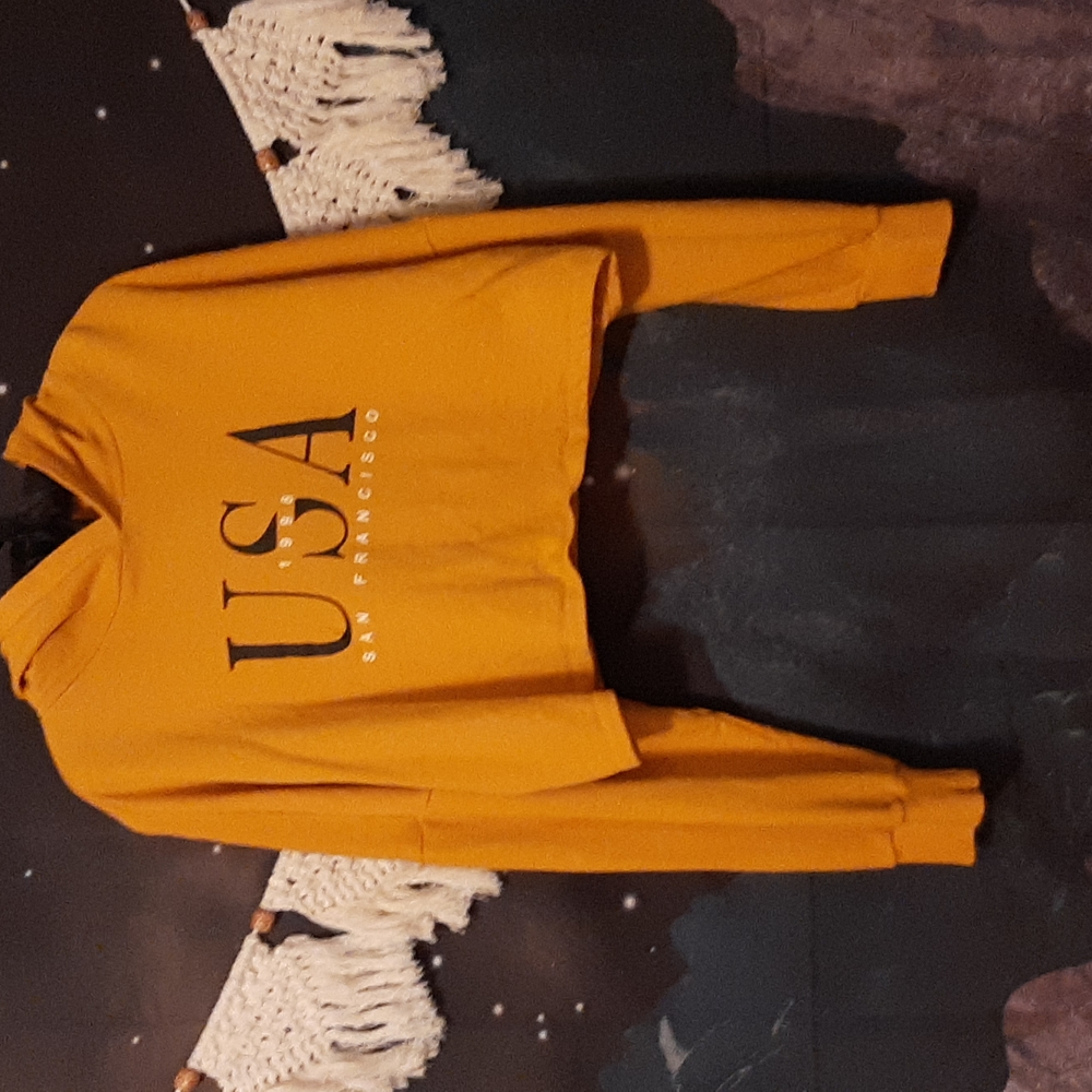 EUC xropped hoodie H&M divided mustard color size medium long sleeve 100% cotton